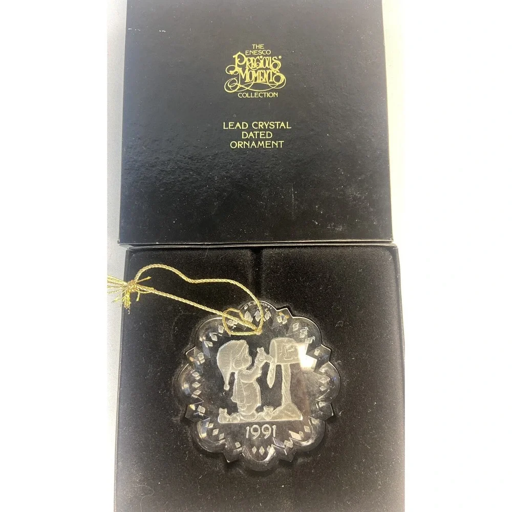 1991 Enesco Precious Moments Lead Crystal Ornament Boy At Mailbox‎